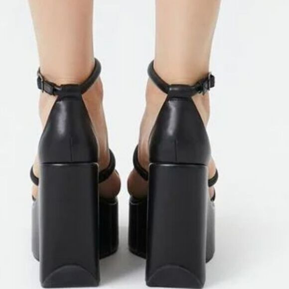 BRAND NEW LILIANA STRAPPY CAGED WEDGE HEELS SANDAL - Picture 15 of 16